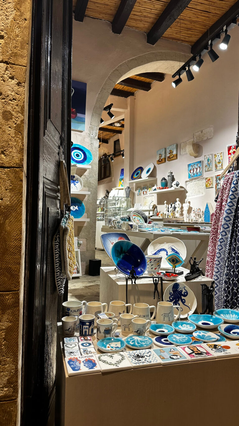 Photographie de l'intérieur du marché d'Héraklion en crète